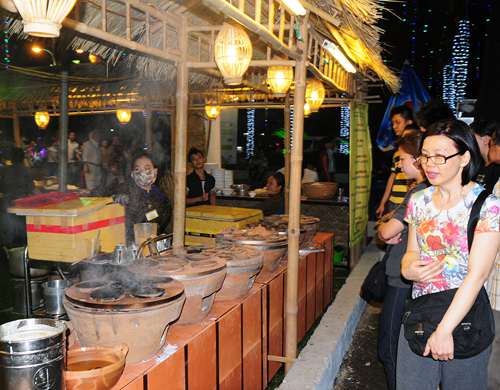 Ẩm thực & nghệ thuật tại Gian hàng Bánh Căn 38 - 3