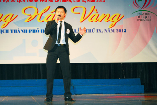 Tưng bừng khai mạc Vòng Chung kết Xếp giải Liên hoan Giọng hát Vàng Ngành Du lịch TP.HCM, lần IX, năm 2013 - 27
