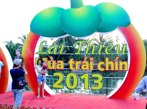 Lễ hội Lái Thiêu mùa trái chín Bình Dương 2013 - 1