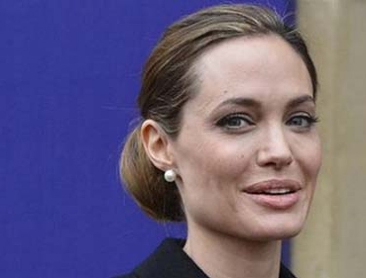Angelina Jolie & thông điệp đầy tính nhân văn - 1