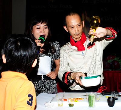 Khách sạn Sunrise Nha Trang: Siêu đầu Bếp David Thái giới thiệu tiệc “Rực Rỡ Sắc Màu” - 2