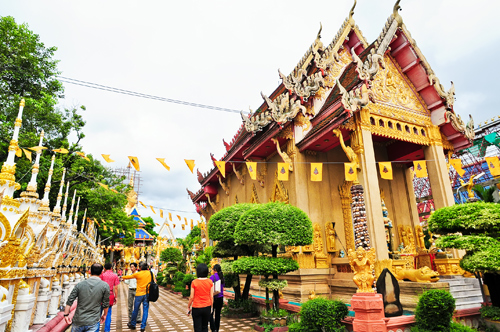 Hành trình xuyên Đông Dương đến Tam Giác Ngọc - 2