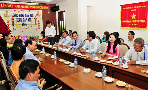 NĂM MỚI 2014, NGÀNH DU LỊCH TPHCM PHẤN ĐẤU ĐẠT THÀNH TÍCH CAO - 3