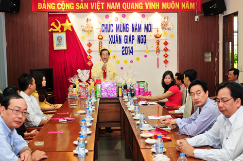 NĂM MỚI 2014, NGÀNH DU LỊCH TPHCM PHẤN ĐẤU ĐẠT THÀNH TÍCH CAO - 4