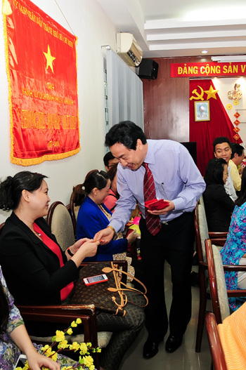 NĂM MỚI 2014, NGÀNH DU LỊCH TPHCM PHẤN ĐẤU ĐẠT THÀNH TÍCH CAO - 7