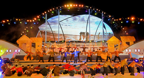 KHAI HỘI VĂN HÓA – DU LỊCH LẦN VIII – 2014:“QUA MIỀN DI SẢN” - 4