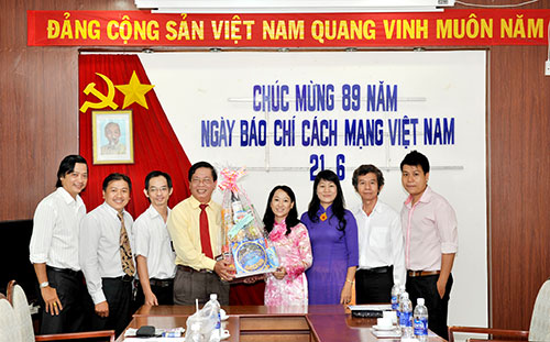 Kỷ niệm 89 năm Ngày Báo chí Cách mạng Việt Nam &#40;21/6/1925 – 21/6/2014&#41;: “Luôn phấn đấu là những Nhà báo vừa hồng, vừa chuyên” của Ngành Du lịch TPHCM” - 2