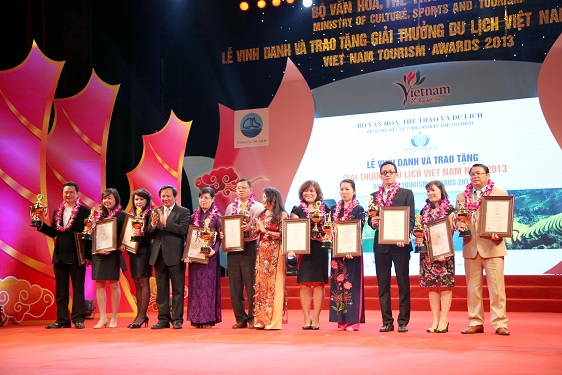 Trao tặng giải thưởng Du lịch Việt Nam năm 2013 - 5