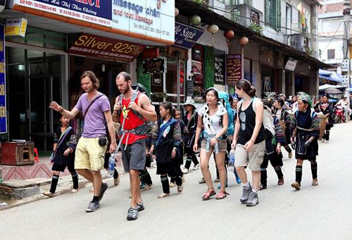 34% khách quốc tế trở lại Việt Nam - 1