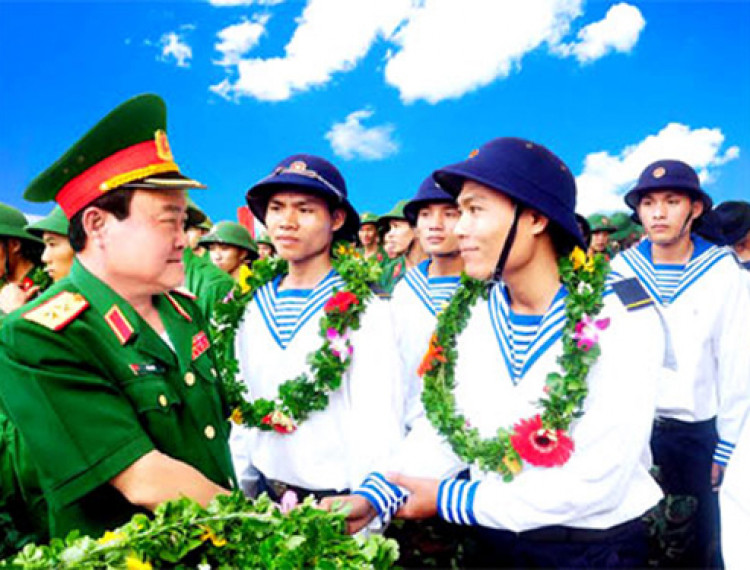 Kỷ niệm 70 năm ngày thành lập Quân đội Nhân dân Việt Nam &#40;22/12/1944 - 22/12/2014&#41;: Nâng cao sức mạnh tổng hợp  của LLVT Quân khu 7 - 1
