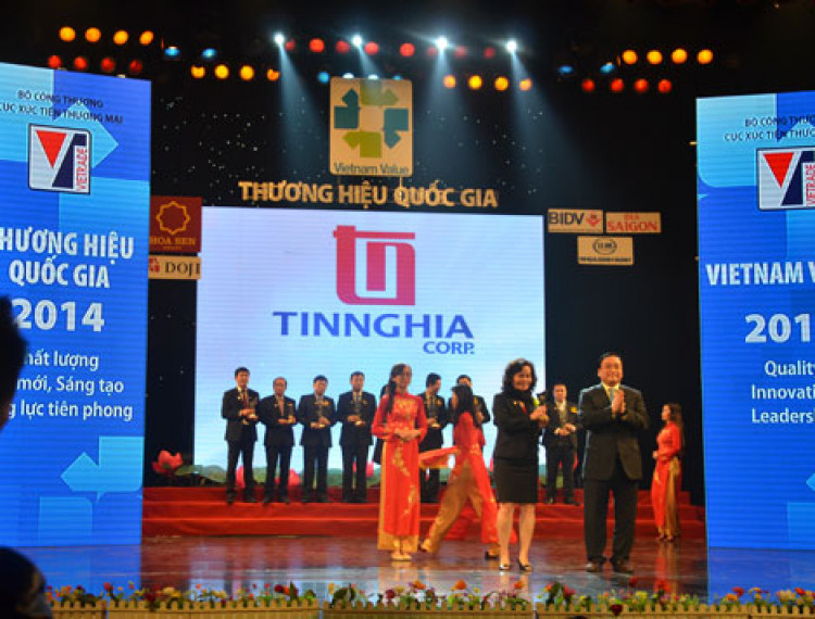 Tổng Công ty Tín Nghĩa đạt giải thưởng Thương hiệu Quốc gia năm 2014 - 1