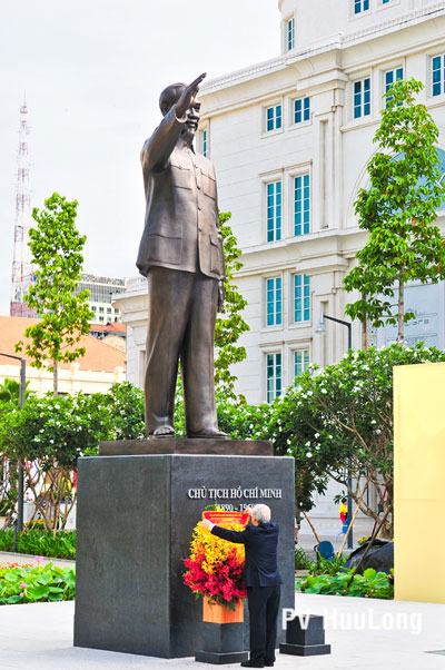 Long Trọng Lễ khánh thành Tượng đài Chủ tịch Hồ Chí Minh - 1