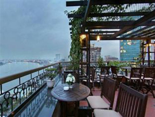 KỶ NIỆM 90 NĂM KHÁCH SẠN MAJESTIC SÀI GÒN - 3