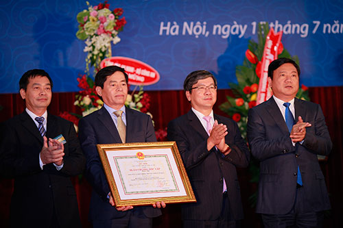 Vietnam Airlines kỷ niệm 20 năm ngày thành lập và đón nhận Huân chương Độc lập hạng nhất - 4