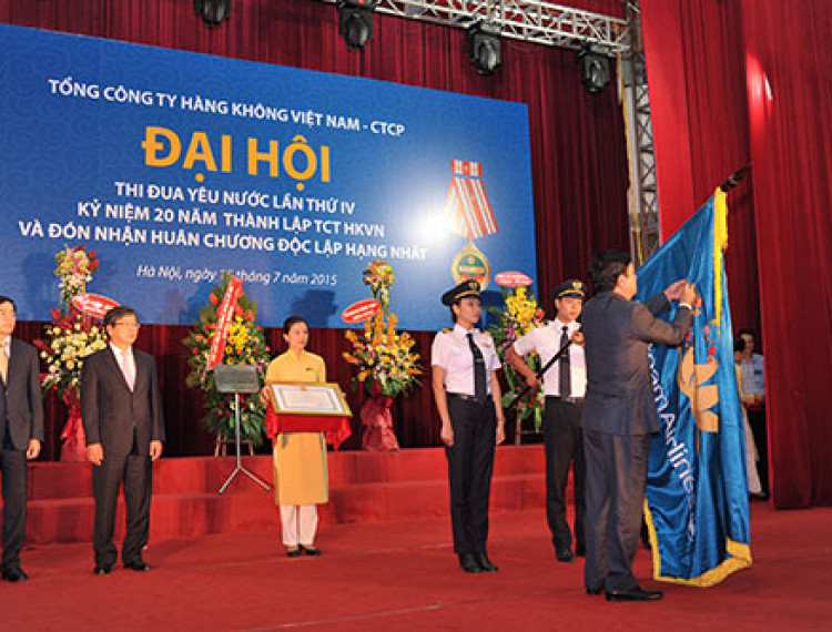 Vietnam Airlines kỷ niệm 20 năm ngày thành lập và đón nhận Huân chương Độc lập hạng nhất - 1