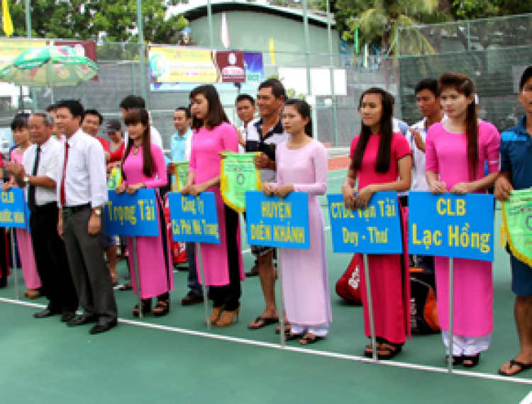 Giải quần vợt các Câu lạc bộ tỉnh Khánh Hòa mở rộng cup Mê Trang lần thứ 6 năm 2015 - 1