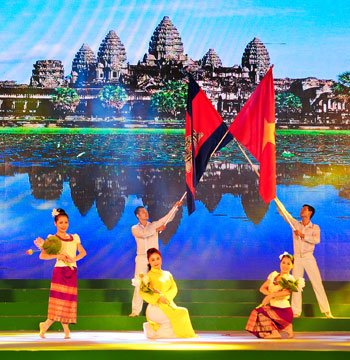 Lễ thượng cờ ASEAN tại Thành phố Hồ Chí Minh - 6