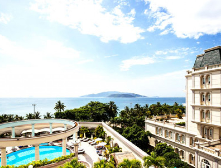 Sunrise Nha Trang Beach Hotel  đạt giải thưởng khách sạn Xanh 2016-2018 - 1