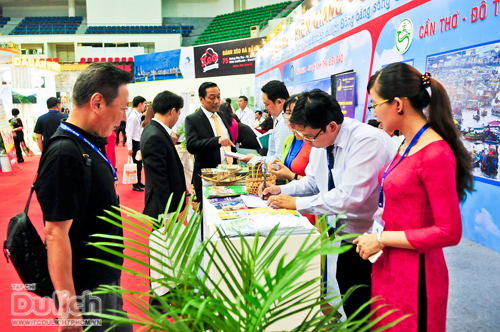 Cắt băng khai mạc Hội chợ Du lịch quốc tế Đà Nẵng 2016 - 6