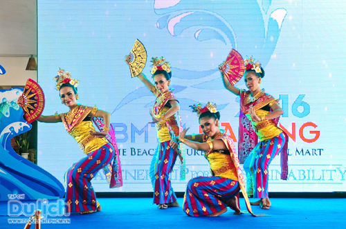 Cắt băng khai mạc Hội chợ Du lịch quốc tế Đà Nẵng 2016 - 8