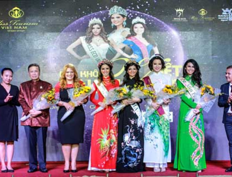 Lần đầu tiên tổ chức cuộc thi Hoa khôi Du lịch Việt Nam - 1