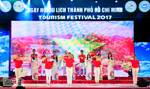 28 giải thưởng Liên hoan Giọng hát vàng  ngành Du lịch TPHCM năm 2017 - 1