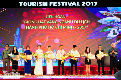 28 giải thưởng Liên hoan Giọng hát vàng  ngành Du lịch TPHCM năm 2017 - 2