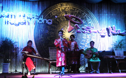 Nha Trang: Thêm một trung tâm Ca nhạc truyền thống phụcvụ khách du lịch - 2
