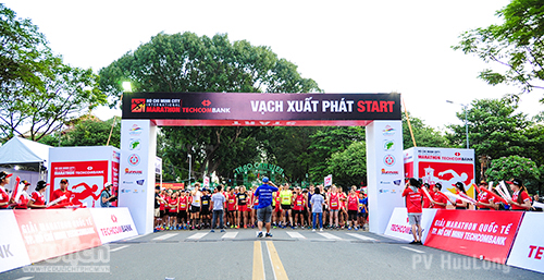 Marathon QT TPHCM 2017 - Chinh phục những bước chân - 4