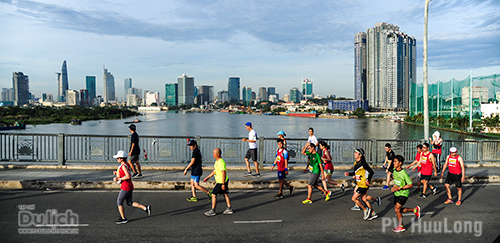 Marathon QT TPHCM 2017 - Chinh phục những bước chân - 12