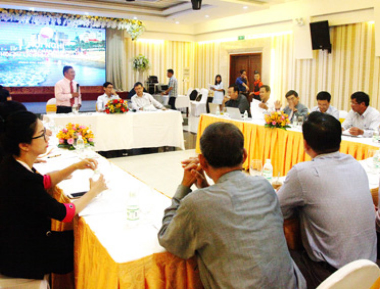 Nha Trang : Hội nghị Ban chấp hành HHDL Khánh Hòa - 1