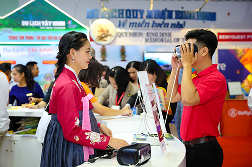 Nhiều hoạt động sôi nổi tại Gian hàng KTO VN trong thời gian diễn ra Hội chợ ITE HCMC 2018 - 6