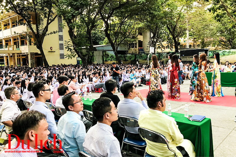 Chương trình giao lưu “Tôi yêu Áo dài Việt Nam” - 10