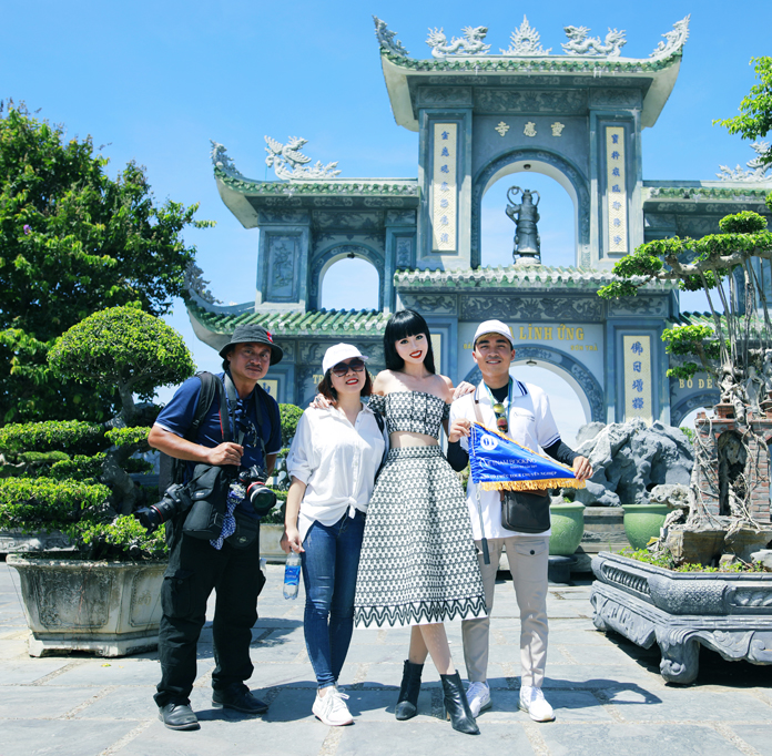 Trải nghiệm Jeep tour Sơn Trà cùng siêu mẫu quốc tế Jessica Minh Anh - 1