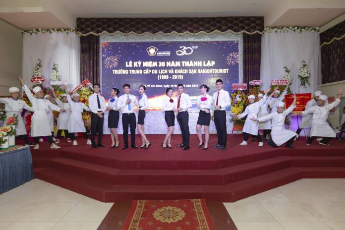 Trường Trung cấp Du lịch và khách sạn Saigontourist 30 năm Xây dựng và phát triển - 6