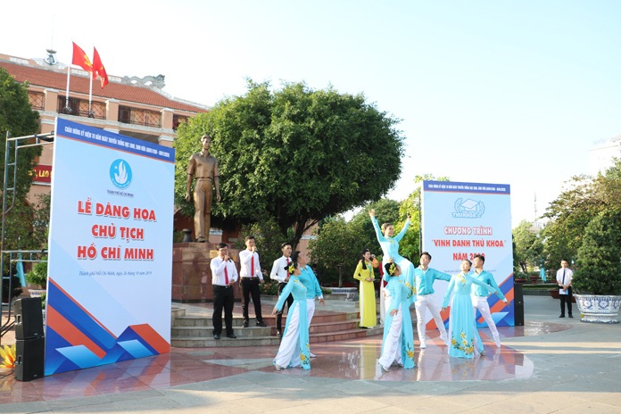 TP.Hồ Chí Minh: 66 thủ khoa Đại học, học viện, cao đẳng được vinh danh - 5
