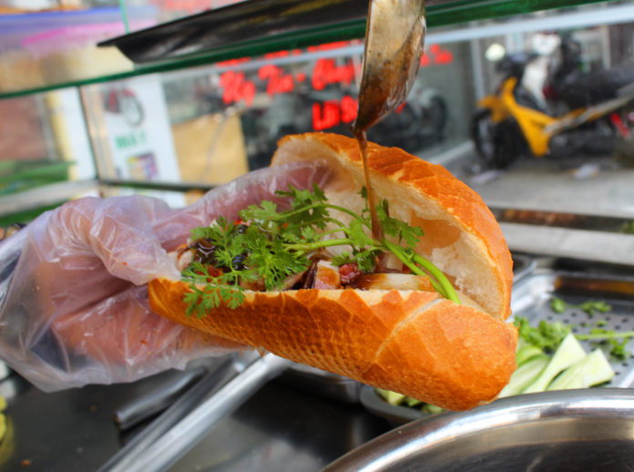 Tản mạn về bánh mì Sài Gòn - 2