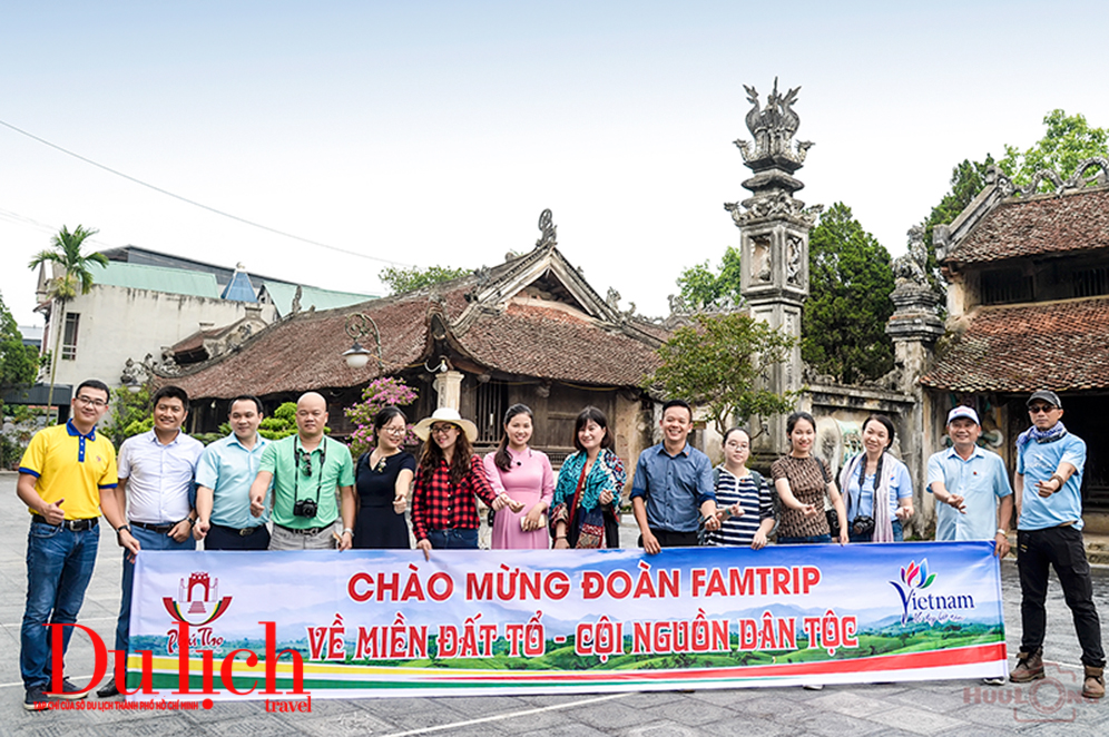 VỀ MIỀN ĐẤT TỔ - MIỀN ĐẤT CỦA DI SẢN VĂN HÓA VÀ DANH THẮNG - 12
