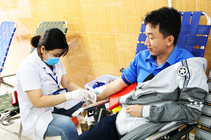Khatoco tặng Bệnh viện Đa khoa Tỉnh Khánh Hòa hệ thống chụp mạch máu số hóa xóa nền - 4