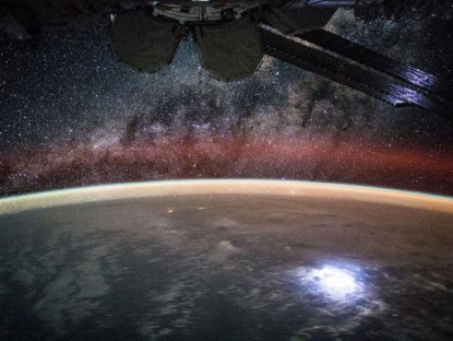 Du khảo - Trái Đất đẹp tuyệt vời khi được chụp từ trạm vũ trụ quốc tế