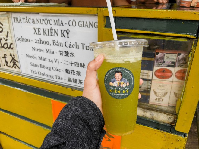 Xe nước mía màu vàng gần 7 thập niên ở Sài Gòn: Cách tuần bán một lần - 3