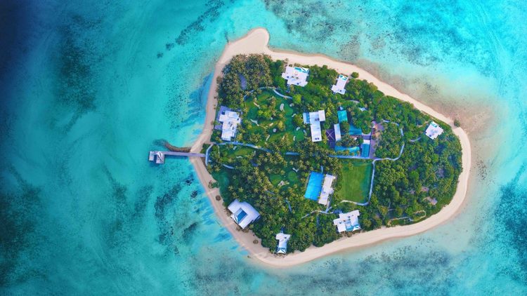 Khu nghỉ dưỡng này nằm trên hòn đảo rộng 6ha thuộc quần đảo Palawan, cách Manila 1,5 giờ di chuyển bằng trực thăng hoặc thủy phi cơ. Với giá khoảng 100.000 USD/đêm (hơn 2,3 tỷ VND), Banwa Private Island được xem là resort đắt nhất thế giới.
