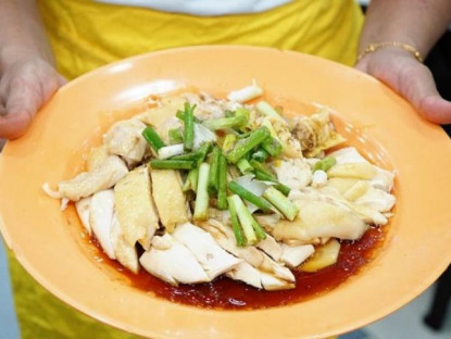 Ăn gì - Thưởng thức Lou Wong Ipoh - Món cơm gà thơm ngon nhất ở thị trấn Ipoh, Malaysia