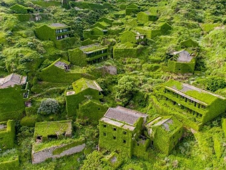 Ngôi làng bỏ hoang gây ấn tượng ở Trung Quốc