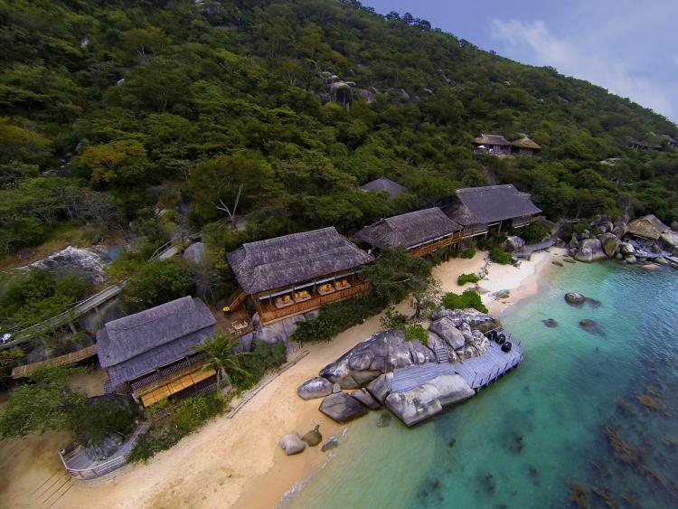 Resort ở vịnh Ninh Vân được đánh giá tốt nhất thế giới