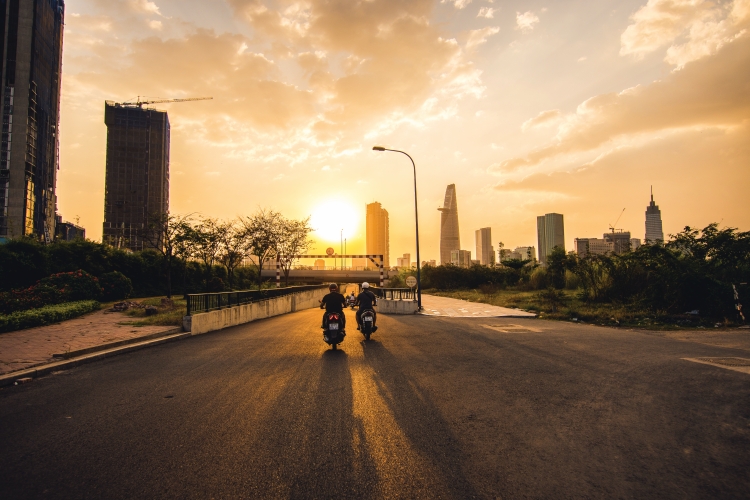 Khoảnh khắc bình yên của Sài Gòn trong buổi sáng tinh mơ.
