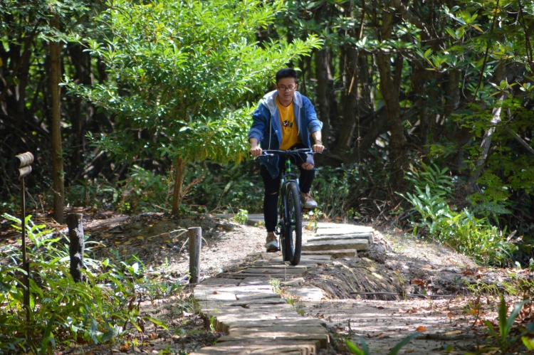 Biker 'xịn' phải thử ngay đạp xe địa hình trong rừng Vàm Sát - 3