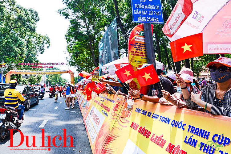Chàng rể Việt Nam đoạt áo vàng chung cuộc Cup Truyền hình TP.HCM 2021 - 3