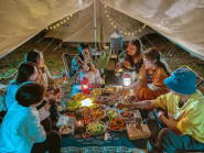 Cắm trại glamping: Giới trẻ rỉ tai nhau “thanh xuân phải đi kẻo tiếc”