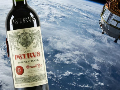 Chuyện hay - Chai rượu vang triệu đô đến từ vũ trụ